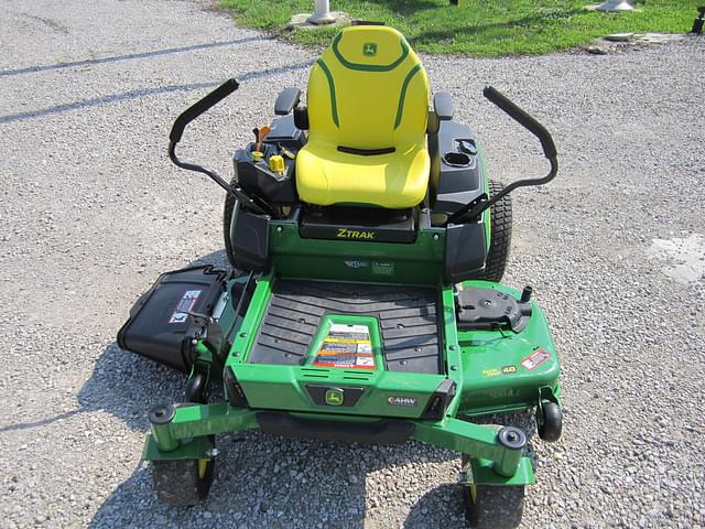 Image of John Deere Z330R equipment image 1