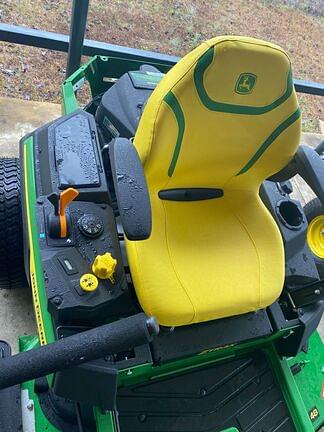 Image of John Deere Z330R Image 1