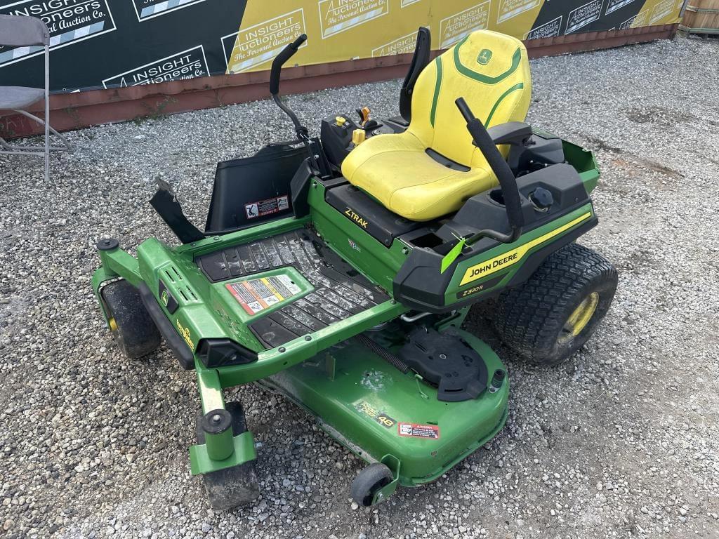 Image of John Deere Z330R Primary image