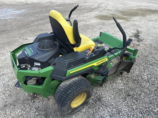 Image of John Deere Z330R equipment image 3