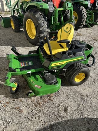Image of John Deere Z330R equipment image 1