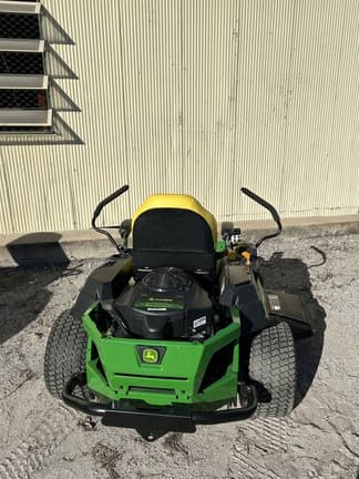 Image of John Deere Z330R equipment image 2