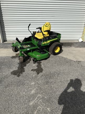 Image of John Deere Z330R equipment image 2