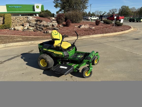 Image of John Deere Z330R equipment image 3