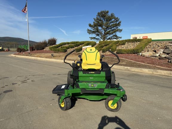 Image of John Deere Z330R equipment image 4