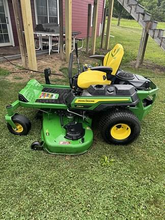 Image of John Deere Z330R equipment image 4