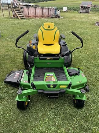 Image of John Deere Z330R Primary image