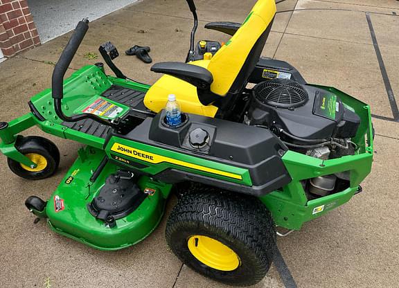 Image of John Deere Z330R Image 0