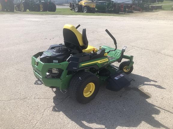 Image of John Deere Z330R equipment image 2