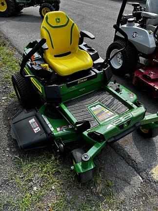 Image of John Deere Z330R equipment image 1