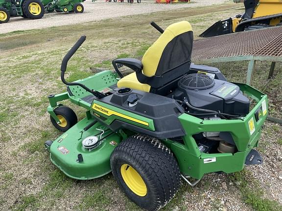 Image of John Deere Z330R equipment image 4