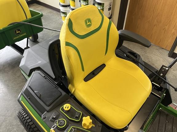 Image of John Deere Z370R equipment image 3
