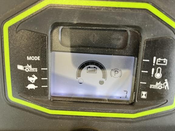 Image of John Deere Z370R equipment image 4