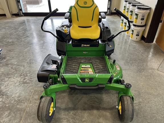 Image of John Deere Z370R equipment image 1