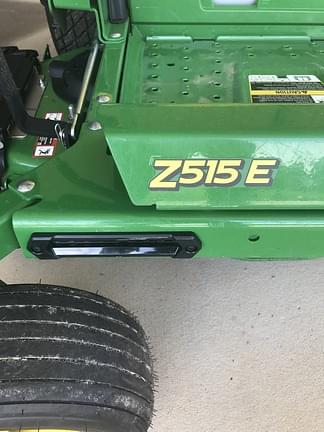 Image of John Deere Z515E equipment image 2