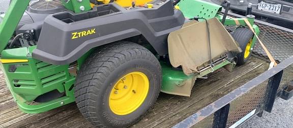 Image of John Deere Z515E equipment image 2