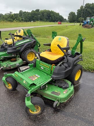 Image of John Deere Z515E equipment image 2
