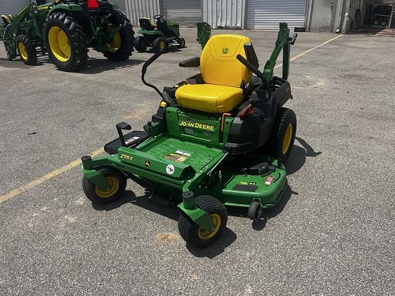 Image of John Deere Z515E equipment image 3