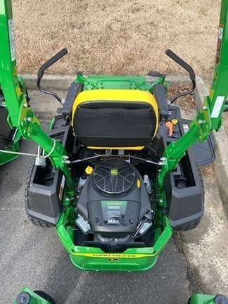 Image of John Deere Z515E equipment image 2
