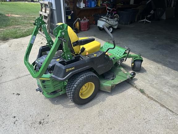 Image of John Deere Z515E equipment image 2