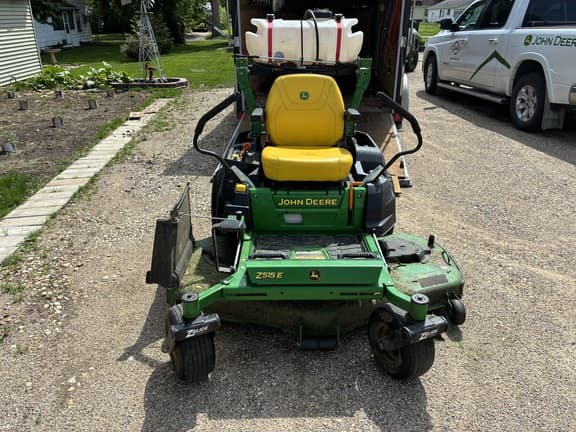 Image of John Deere Z515E equipment image 1