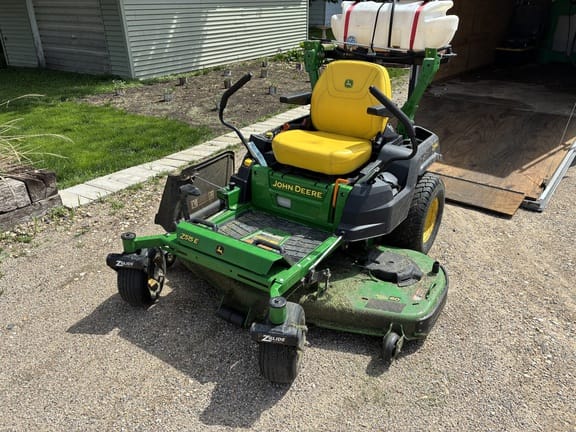2023 John Deere Z515E Equipment Image0