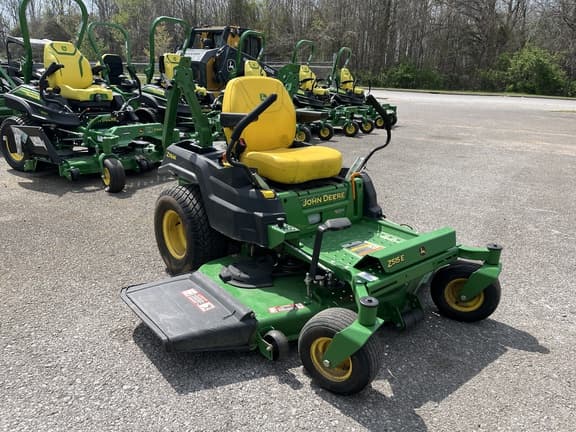 Image of John Deere Z515E equipment image 3