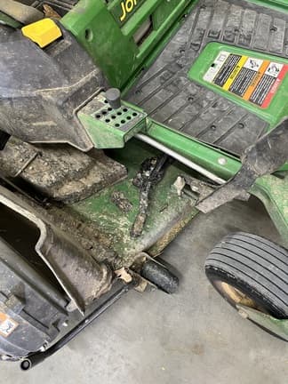 Image of John Deere Z530M equipment image 3