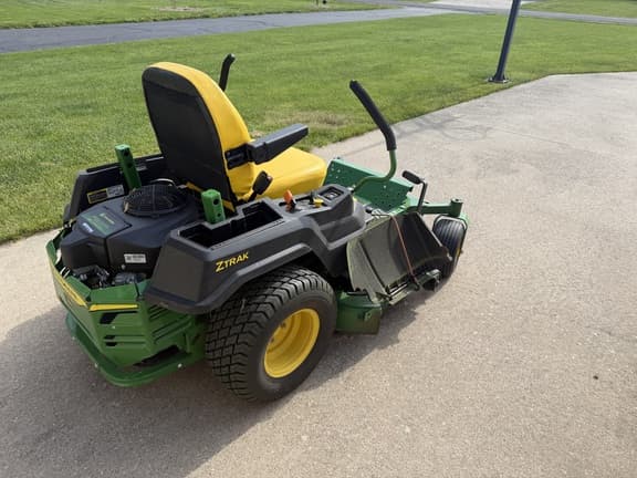 Image of John Deere Z530M equipment image 3