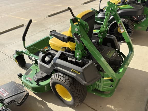 Image of John Deere Z530M equipment image 1