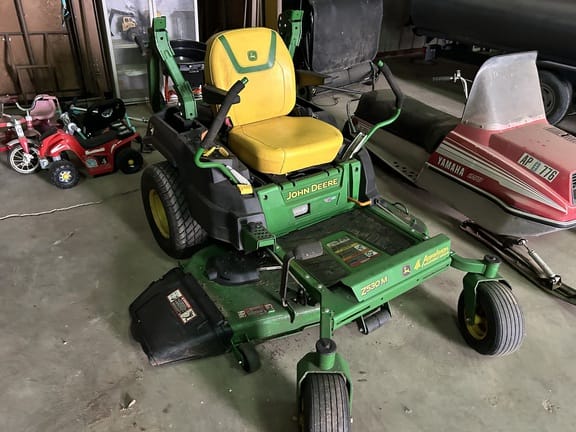 2023 John Deere Z530M Equipment Image0