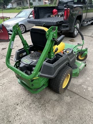 Image of John Deere Z530M equipment image 4