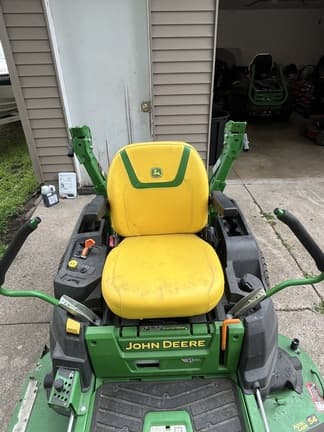 Image of John Deere Z530M equipment image 1