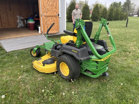 Image of John Deere Z530M equipment image 2