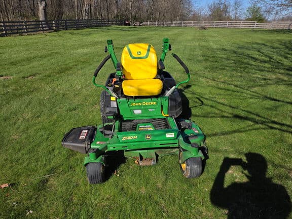 Image of John Deere Z530M equipment image 2