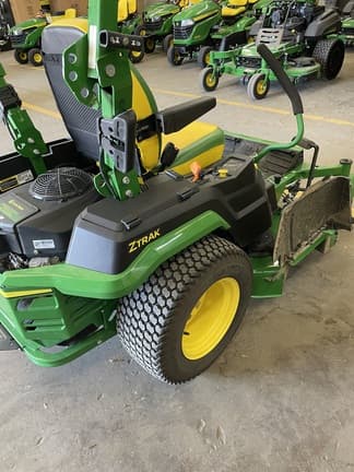 Image of John Deere Z530R equipment image 4