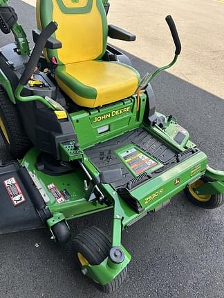 Image of John Deere Z530R equipment image 4