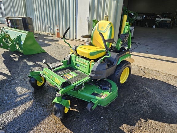 2023 John Deere Z530R Equipment Image0