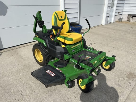2023 John Deere Z530R Equipment Image0