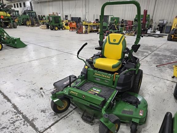 Image of John Deere Z535R equipment image 1