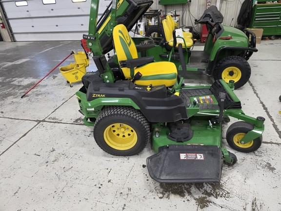 Image of John Deere Z535R equipment image 4