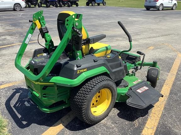 Image of John Deere Z545R equipment image 1