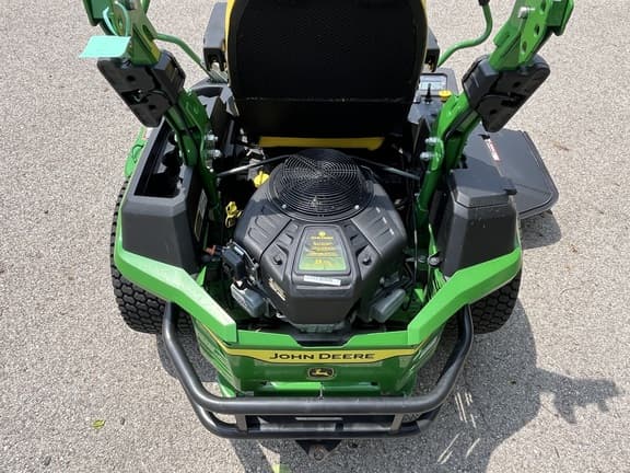 Image of John Deere Z545R equipment image 4