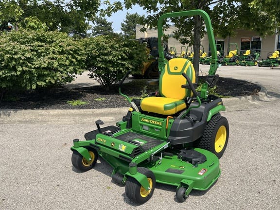 2023 John Deere Z545R Equipment Image0