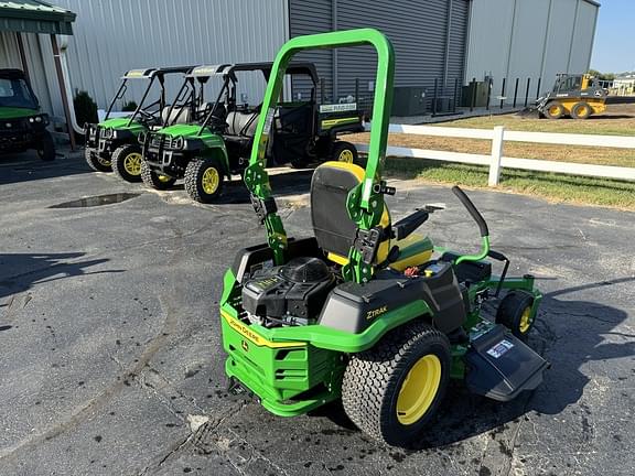 Image of John Deere Z545R equipment image 4