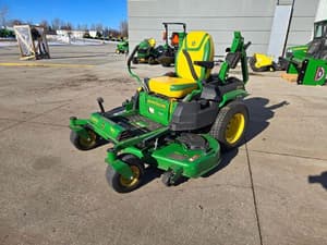 2023 John Deere Z545R Image