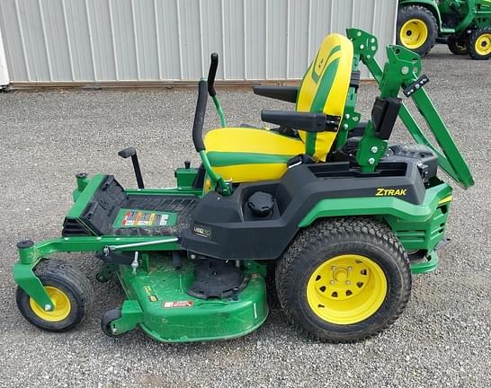 Image of John Deere Z545R Primary image