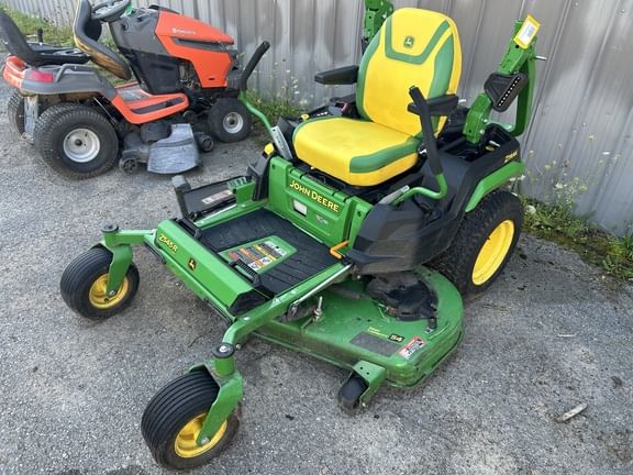 2023 John Deere Z545R Equipment Image0