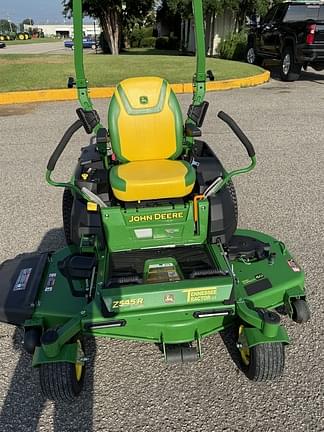 Image of John Deere Z545R equipment image 1