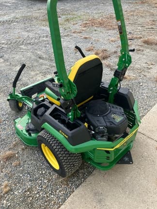 Image of John Deere Z545R equipment image 2